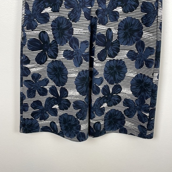 Ann Taylor sleeveless dress women size 8 flower print V neck A Line zip closure - Picture 5 of 8